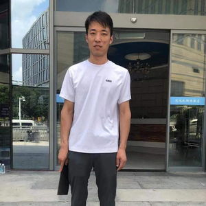 郑州暴雨救人英雄\菜刀哥\病逝 郑州暴雨救人英雄\菜刀哥\病逝