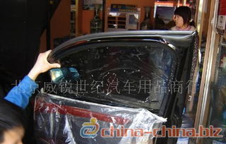 汽车贴防爆膜多少钱 汽车贴防爆膜多少钱