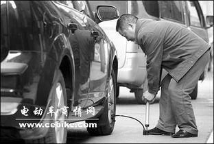 自己给汽车打气打多少 自己给汽车打气打多少