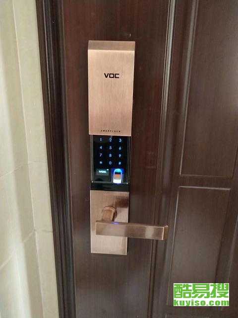 汽车加装指纹锁多少钱 汽车加装指纹锁多少钱