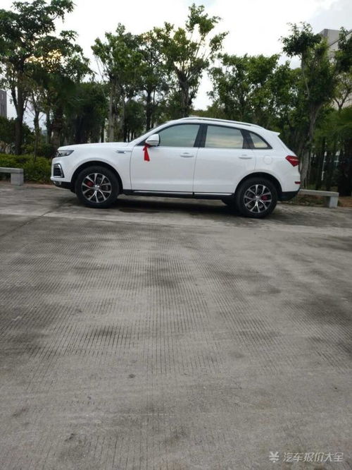 93号汽车加多少油钱(揭秘93号汽车加油费用，如何计算加多少油钱？