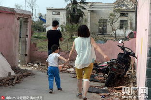 突发地震幼师15秒飞奔上3楼护住孩子